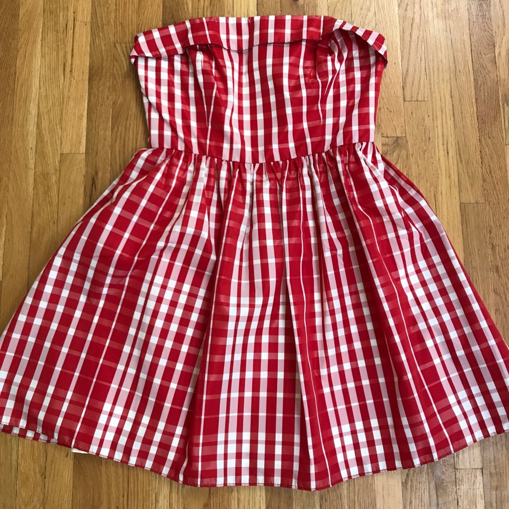 NWOT Vineyard Vines Dress